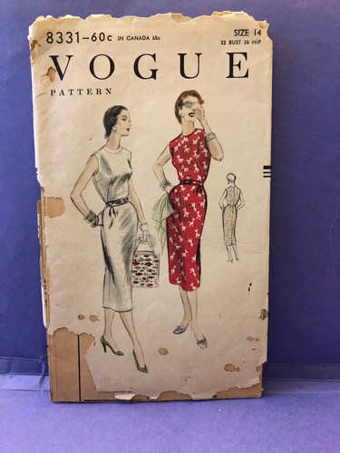 Vintage 1954 VOGUE sewing pattern - Factory Cut 8 pieces # 8331 Very Easy Dress - Picture 2 of 5