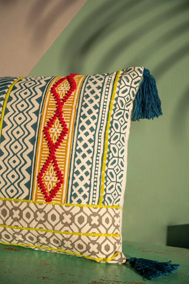 Boho Embroidered Cushion Cover 16x24 Inch Geometric & Ethnic Design with Tassels - Image 2 of 4