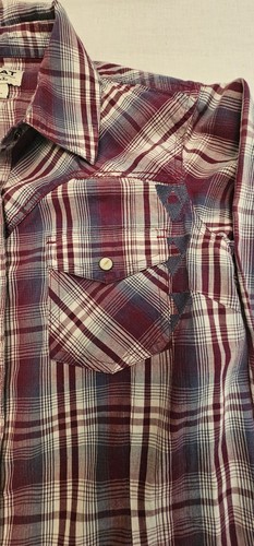 Ariat Shirt Womens Small Red White Long Sleeve Pearl Snap Western Rodeo - Picture 3 of 7