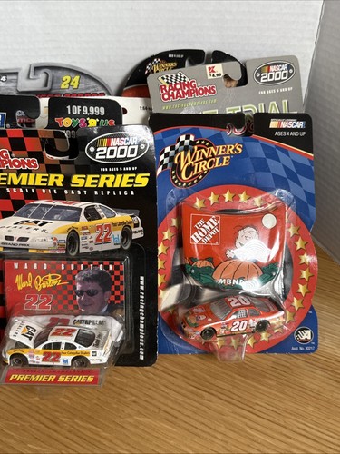 Lot Of 40 Total 1:64 Scale Vintage NASCAR Diecast. - Picture 13 of 17