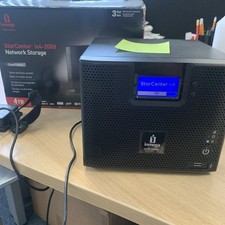 Iomega StorCenter ix4-200d 4-Bay NAS 4TB supporto per bay - senza HDD con alimentatore