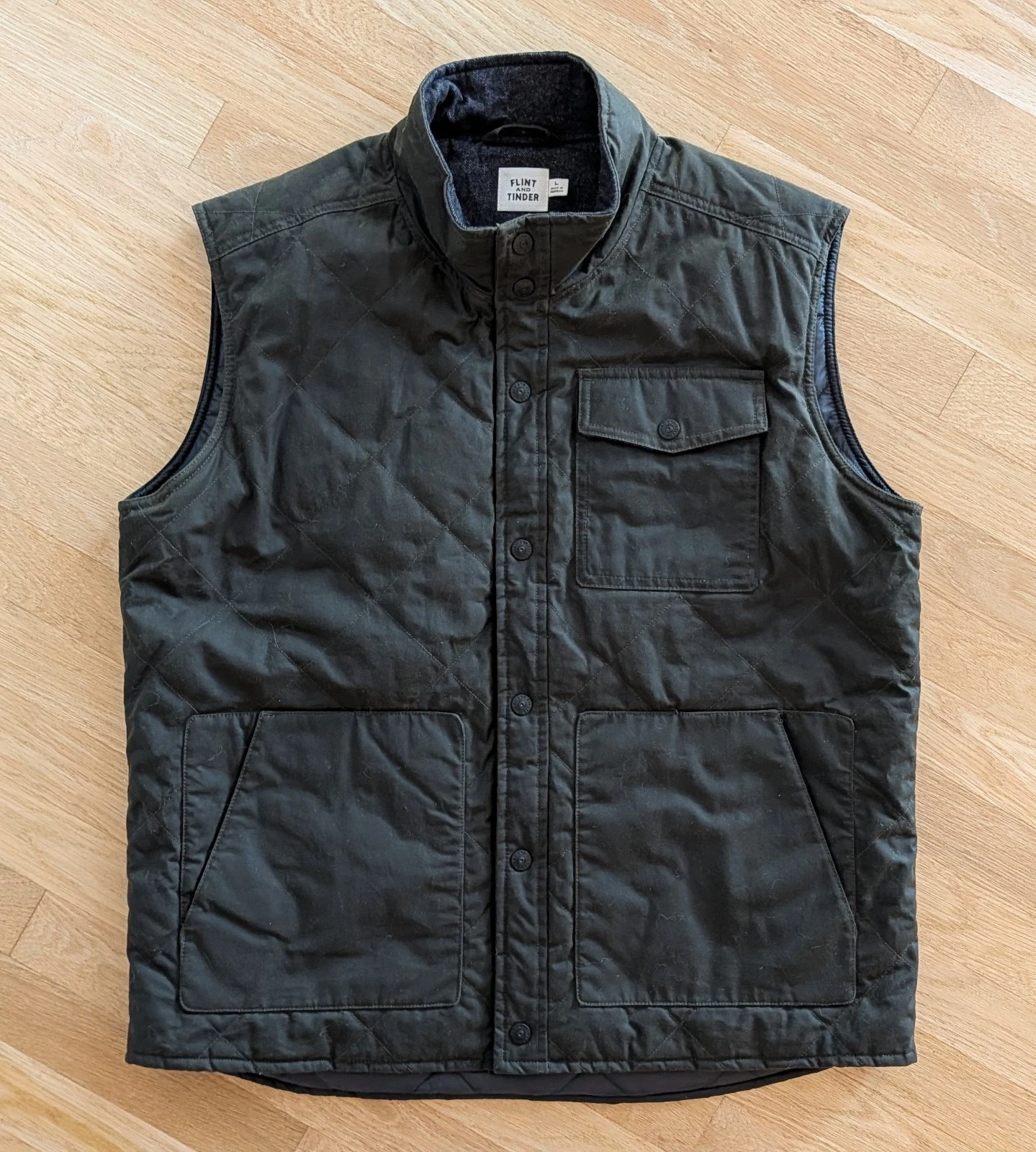 Flint and Tinder Men's Quilted Waxed Vest Dark Green Huckberry Large Insulated - product detail image 1