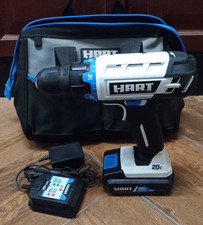 (MA2) Hart HPDD50VN 3/8 20V Cordless Drill wi...