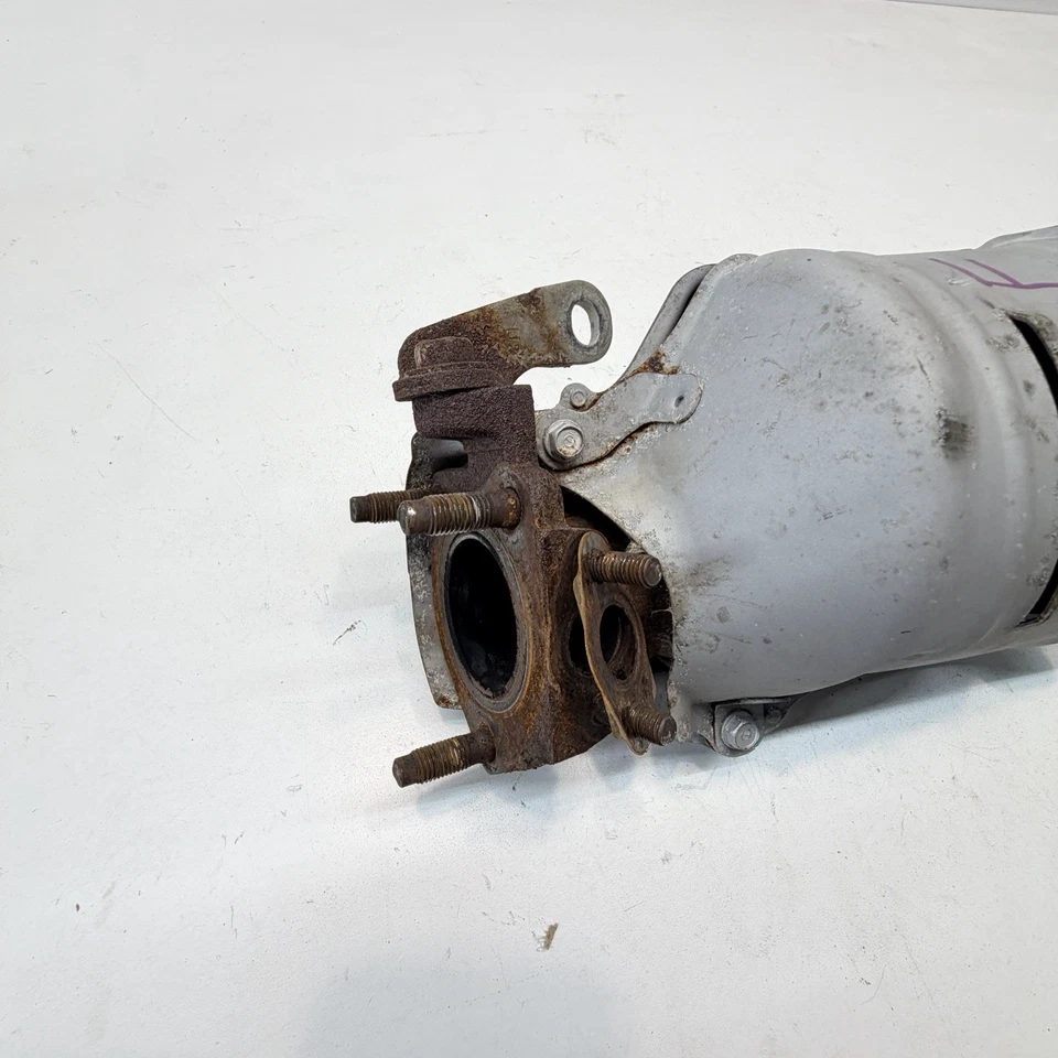 Honda Pilot 2017-2020 3,5 L colector de escape superior delantero con protector térmico OEM Foto 2 de 4