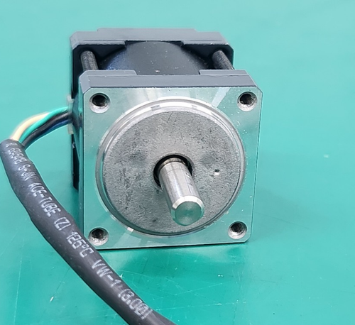 Oriental Motor VEXTA PMM33A2 ac servo motor - Picture 4 of 5
