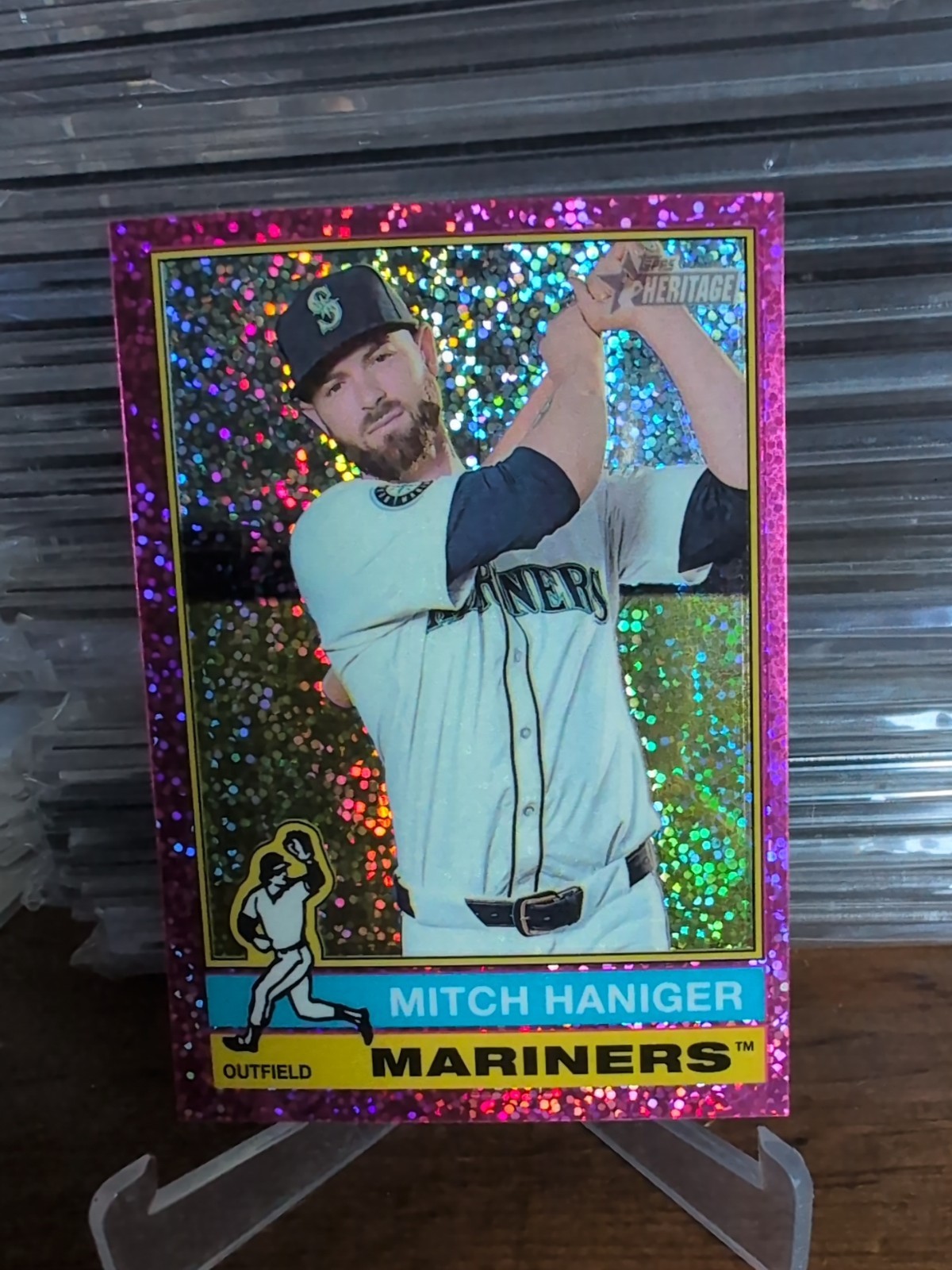 2025 Topps Heritage - Mitch Haniger #28 Pink Speckle MARINERS