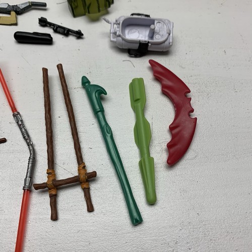 Mini Toy Weapons Mixed Lot of 20 Lego Mini Figures Star Wars Imaginext DC Comic - Picture 5 of 7