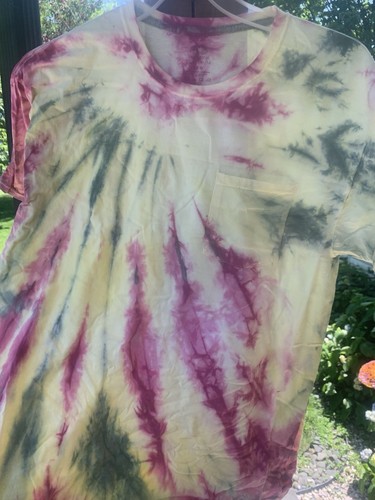 Crew Neck Large Pocket Tye Dyed T Shirt - Picture 2 of 9