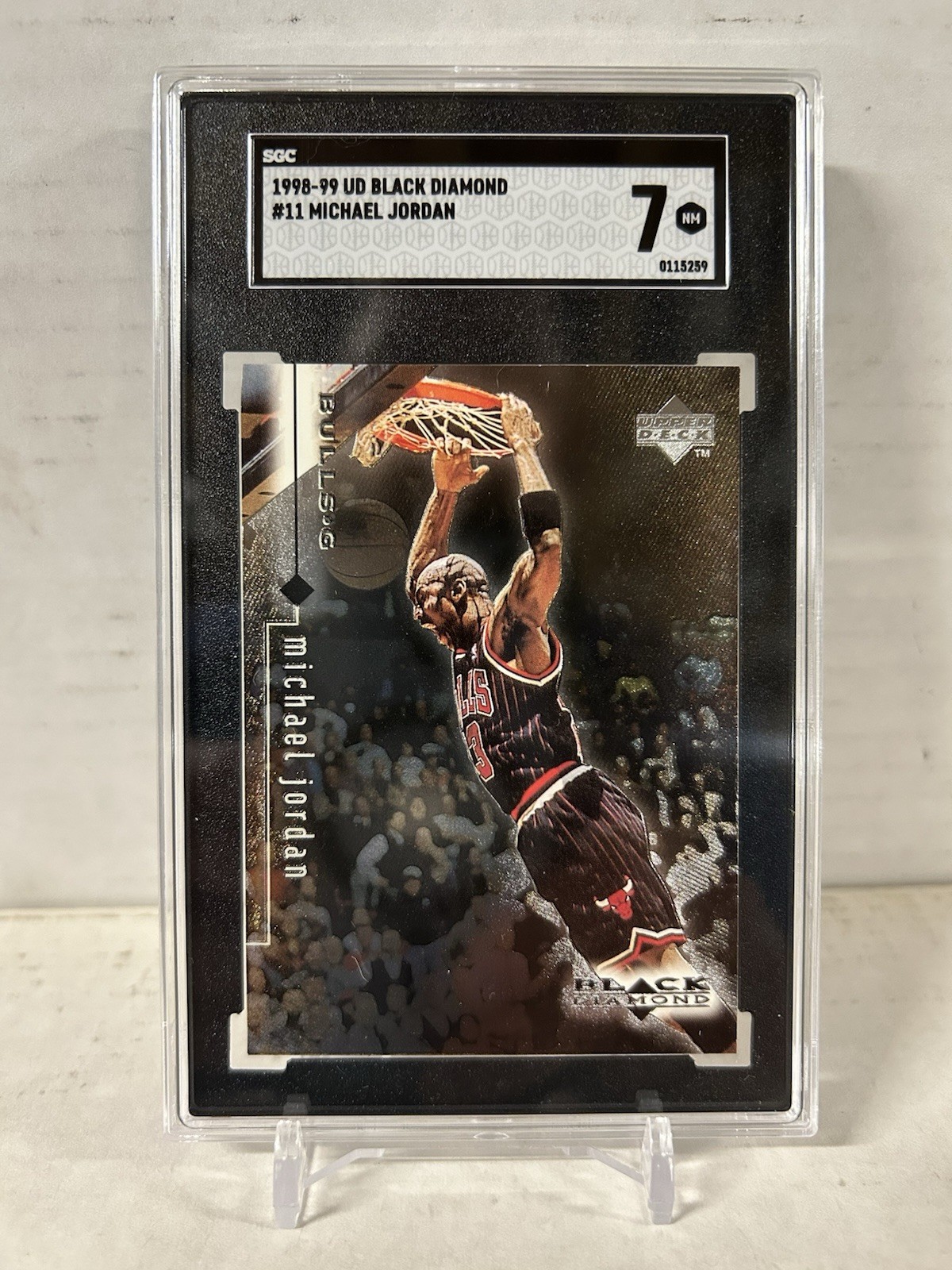 1998-99 Upper Deck Black Diamond - Michael Jordan #11