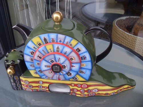 Hundertwasser Porzellan Teekanne ars mundi lim. 337/999 Zertifikat! UVP 1.480 €!