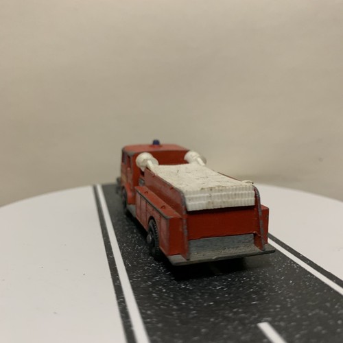 Matchbox 1-75 Series Lesney No. 29 Fire Pumper Truck Denver Red Diecast - VTG - Picture 5 of 20