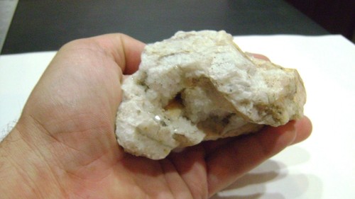 3" X 5" XLS Druzy Quartz Cluster w/Vug's & Points - Loudville, Mass. - Picture 7 of 8