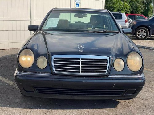 1996 Mercedes-Benz E-Class E 300D Sedan 4D - Picture 7 of 12