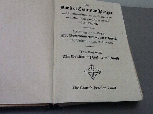 The Book of Common Prayer 1945/HB Emmanuel Church, St Elizabeth's Chapter/Good - Picture 3 of 3