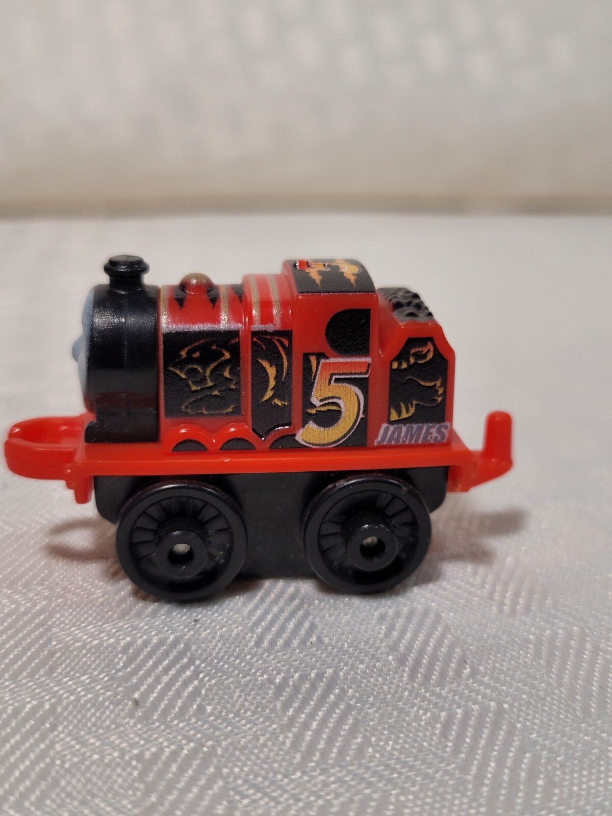 Picture 5 of 9