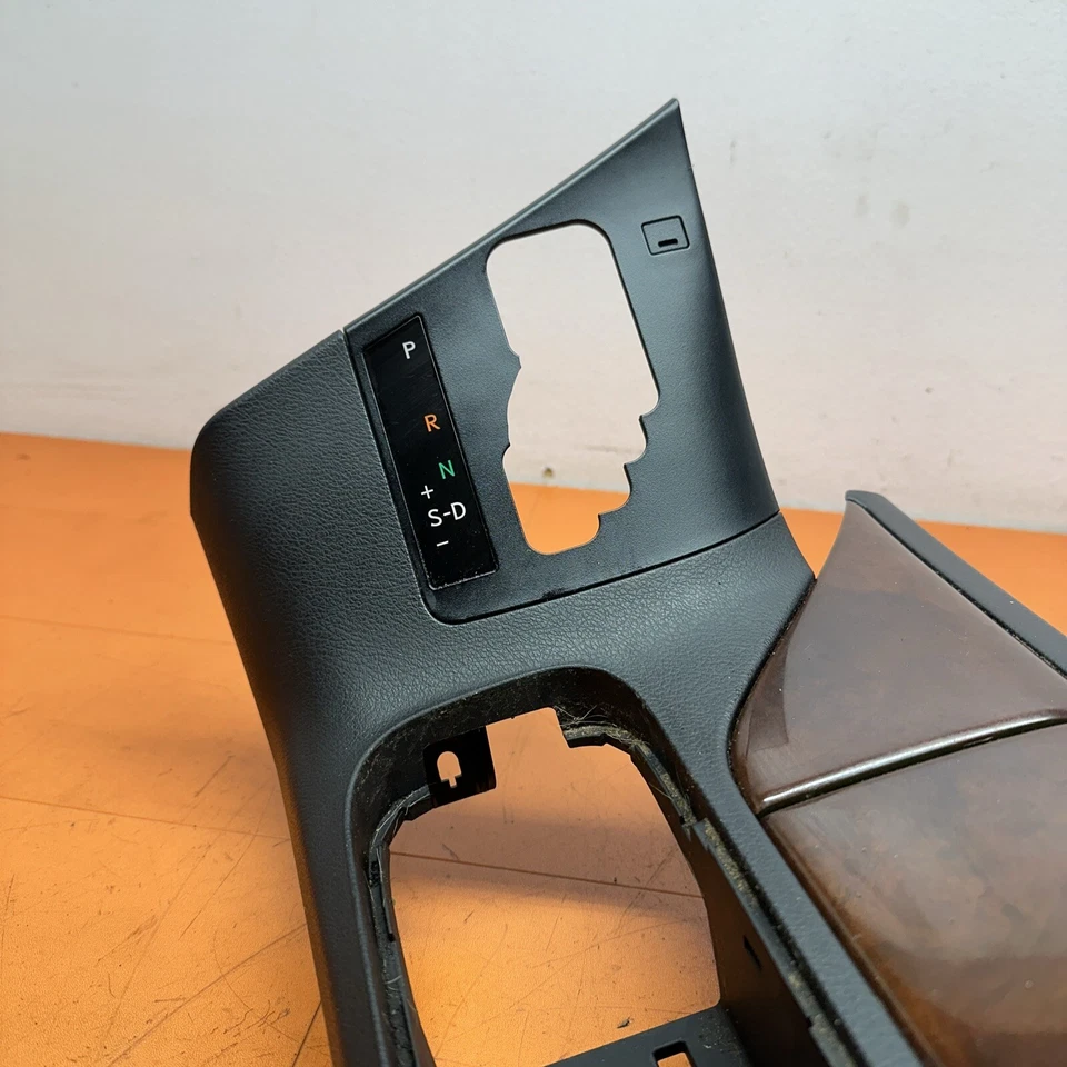 5880348020 | 10 - 15 LEXUS RX450 RX350 CONSOLA CENTRAL DELANTERA MOLDURA DE PALANCA DE CAMBIOS Foto 4 de 4