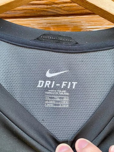 BRAZIL HOME FOOTBALL SHIRT SOCCER JERSEY NIKE - Picture 3 of 6