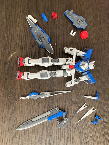MG 1/100 GN-001 Mobile Suit Gundam 00 Exia Ignition Mode Incomplete Pls Read - Picture 3 of 9