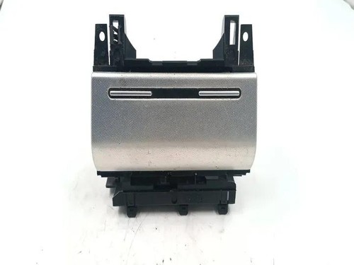 AUDI A4 Cabrio 8H7, B6, 8HE, B7 Aschenbecher 8E0857951 2.50 Diesel 27163926