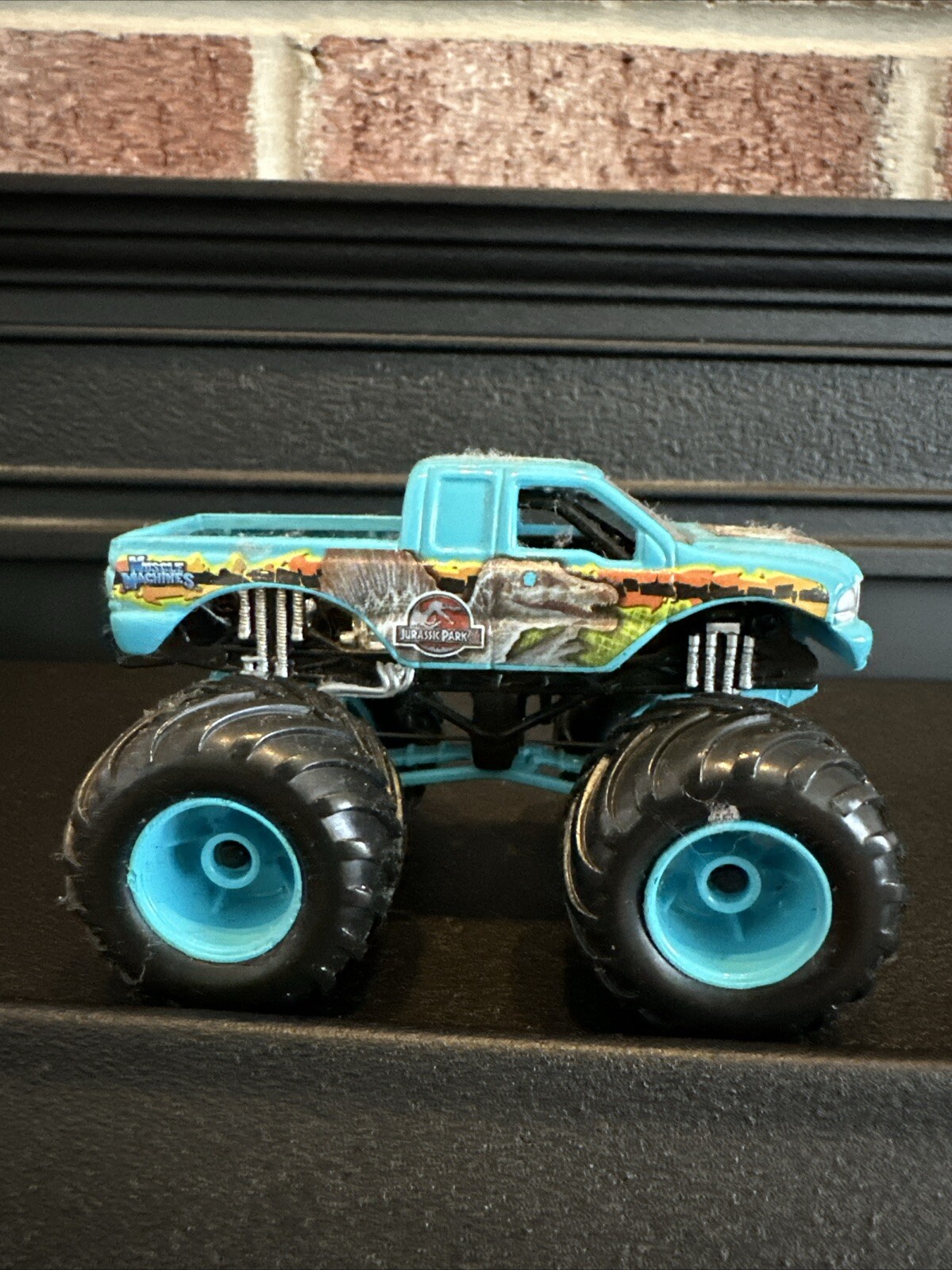 Picture 6 of 9