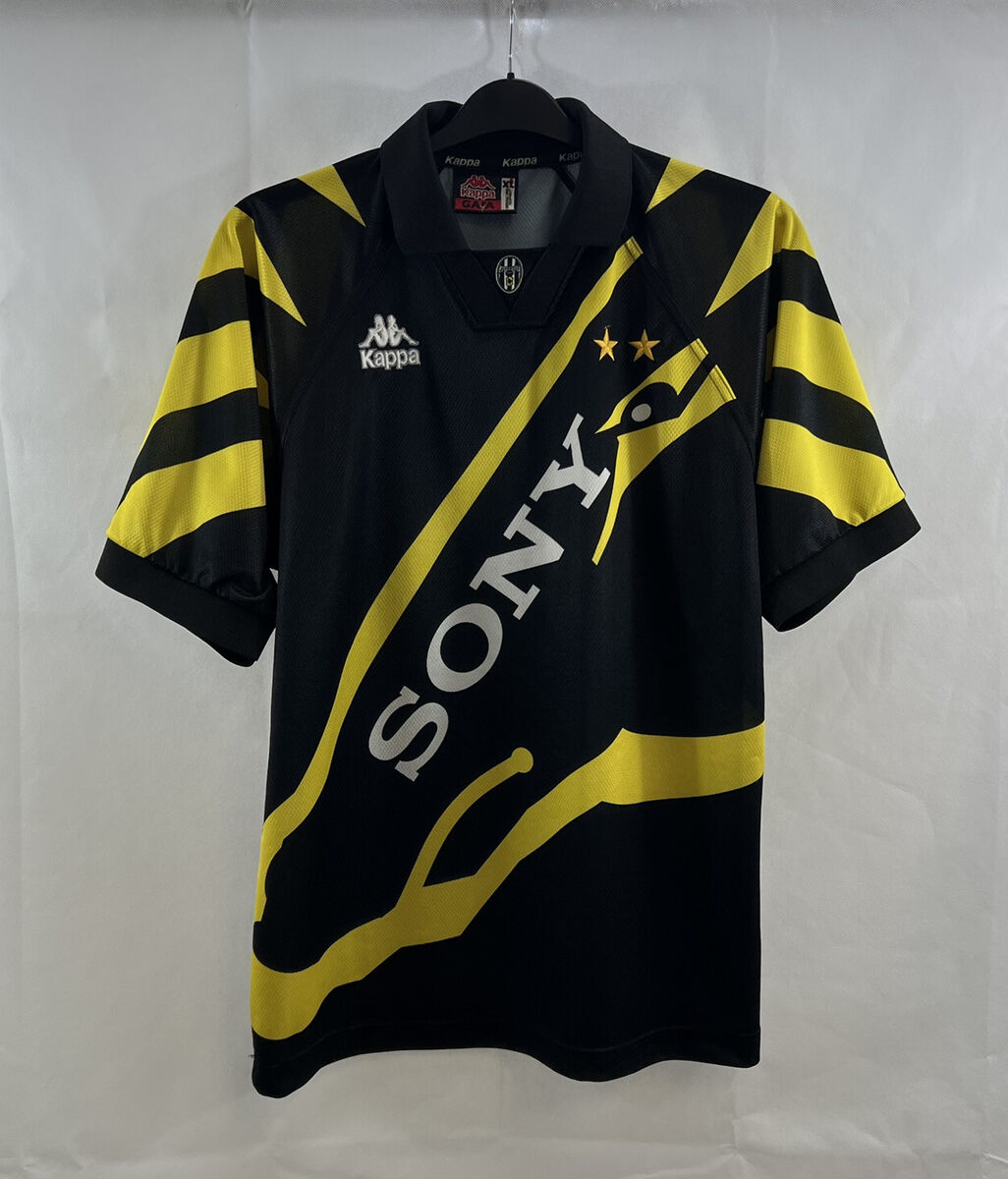 Juventus Third Football Shirt 1996/97 Adults XL Kappa G555 Juventus Third Football Shirt 1996/97 Adults XL Kappa G555