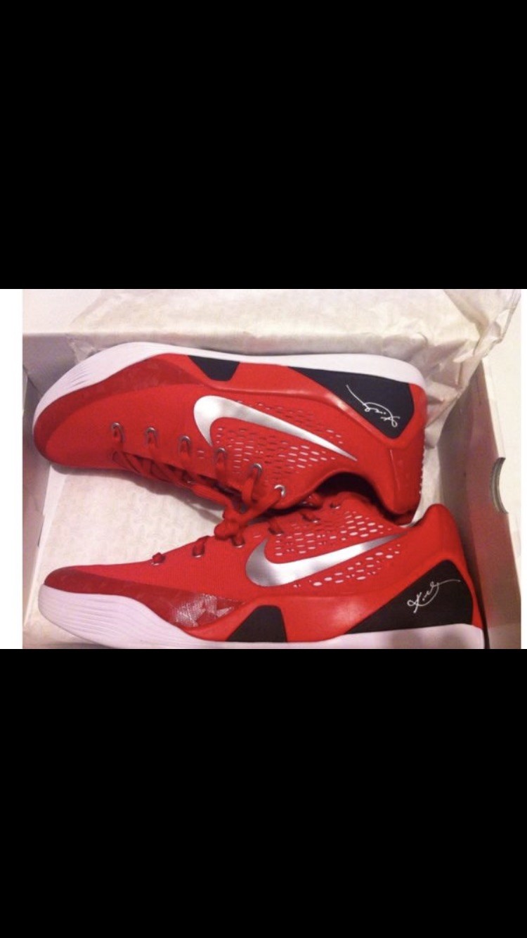 Nike Kobe 9 IX Red size 13.5 Men’s basketball shoes, not size 13 Nike Kobe 9 IX Red size 13.5 Men’s basketball shoes, not size 13