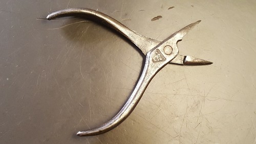 Pinza naso ad ago / taglierina filo 6" L vintage "acciaio forgiato USA" vecchio strumento - Foto 8 di 11