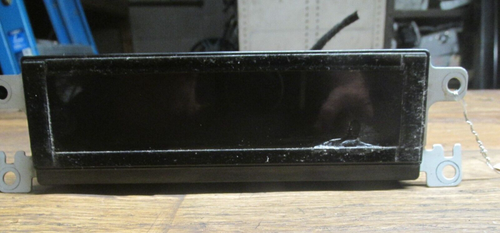 09 2009 MERCURY MARINER ESCAPE DIGITAL DISPLAY INFORMATION SCREEN 9L8T-19C116-AA - Picture 2 of 9