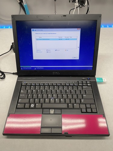 Used Dell Latitude E6410 Laptop CFGY2 A00 Core i5 m520, 1Gb ddr3 Ram, 160gb HDD - Picture 2 of 7