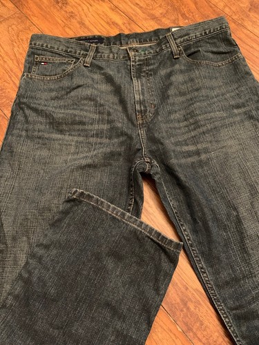Tommy Hilfiger Boot Semi-Evasee Herren Jeans 36 x 32 dunkle Waschung Denim NEU $ 49,50 - Bild 2 von 9