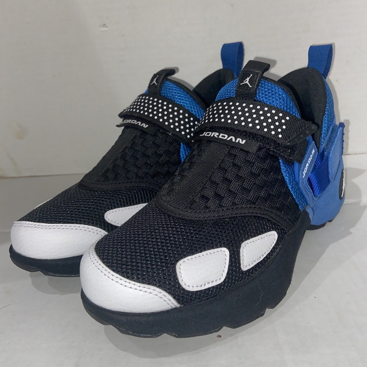 Jordan Trunner LX OG Black White Royal Size 5y New jordan Jordan Trunner LX OG Black White Royal Size 5y New jordan