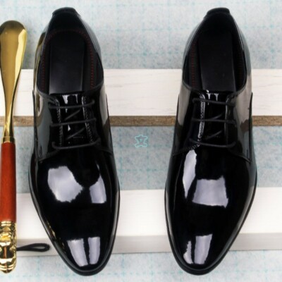 Details about Mens Brogues Shiny Leather Lace Up Cuban Heel Dress Oxfords Shoes Wing Tip Vogue Details about Mens Brogues Shiny Leather Lace Up Cuban Heel Dress Oxfords Shoes Wing Tip Vogue