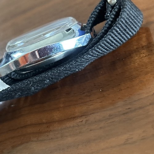 Vintage Timex Men’s Watch - Quartz, Electric, Day, Date, 1970s - NATO Band Nice! - Picture 5 of 5