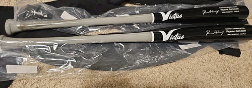 Roman Anthony Boston Red Sox Autographed SIGNED Auto Victus Game Model Bat COA