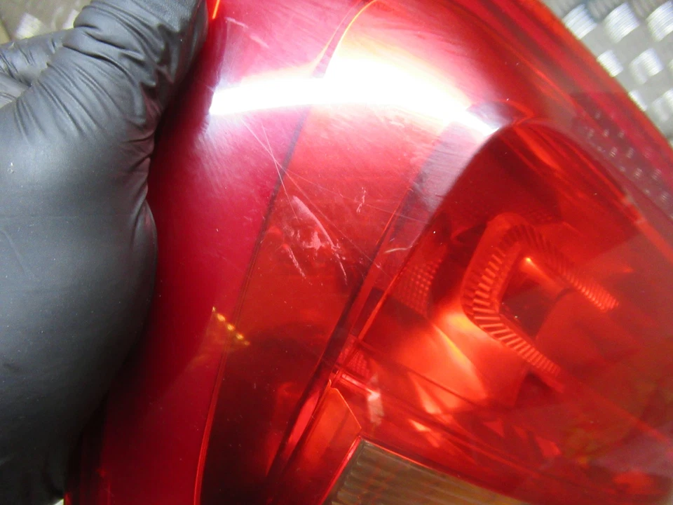 AUDI A1 SPORTBACK 2017 1,6 TDI SE 8x luz trasera izquierda ref1053 Foto 2 de 4