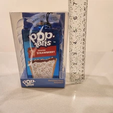 New Pop-Tarts Frosted Strawberry Glass Ornament Kat & Annie