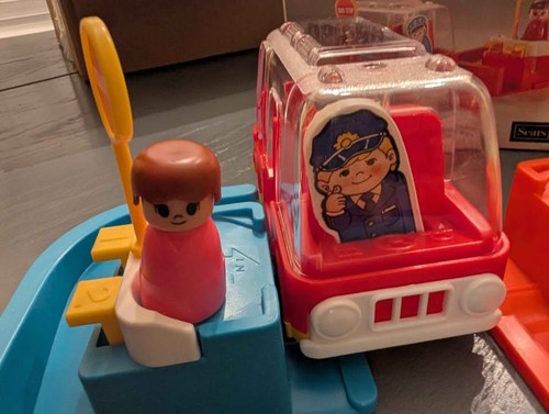 Vintage Sears Hustle Bustle Busy Toy 1970s Toy w/Box - Picture 4 of 6