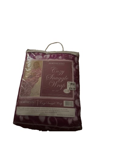 Northpoint Cozy Snuggle Wrap nuovo 57 x 67 pollici viola floreale nuovo in confezione etichetta - Foto 2 di 5