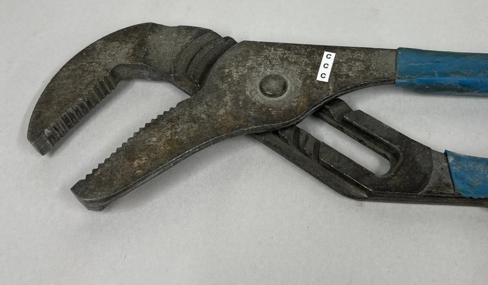 Alicates de lengua y ranura Channellock 460 16 pulgadas, mango azul, hechos en EE. UU. Foto 2 de 3