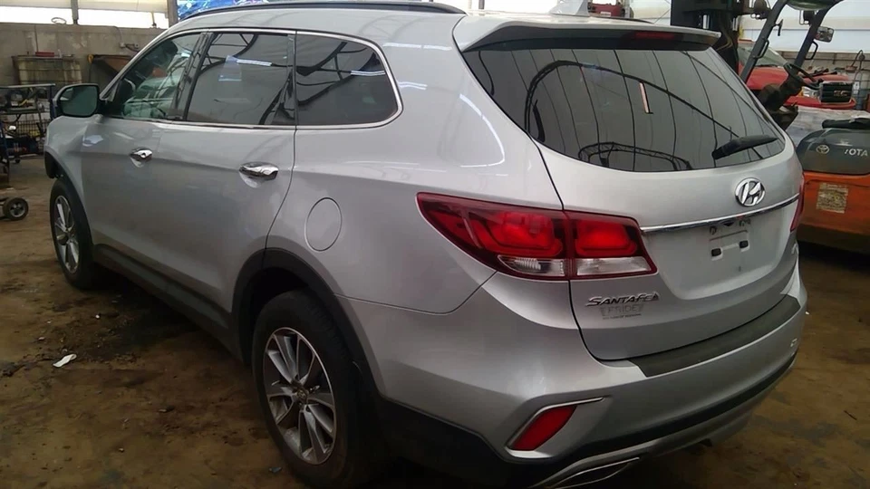 Radiator Fits 13-19 SANTA FE 6695376 Foto 3 de 4