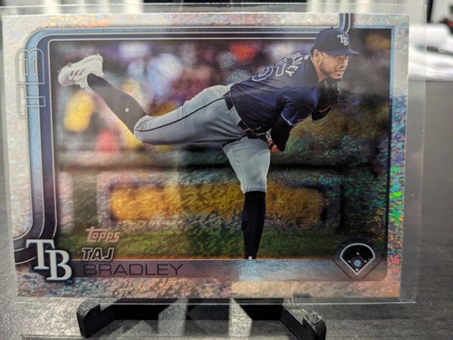 2025 Topps Series 1 CELEBRATION CONFETTI FOIL ,Choose your card/complete a set - Picture 55 of 88