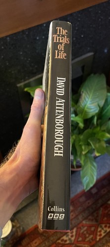 David Attenborough (Signed 1st Edition) The Trials of Life : HB in Dust Jacket - Picture 2 of 8