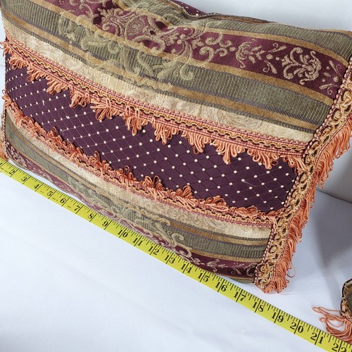 3 Vintage CROSCILL USA Throw Pillows Dunhill Dover Set Of 3 (2) 13x18 (1) 16x16 - Picture 8 of 14