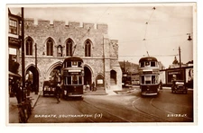 Antique Real Photo Postcard from SOUTHAMPTON, England, w/ Great Streetcars! 