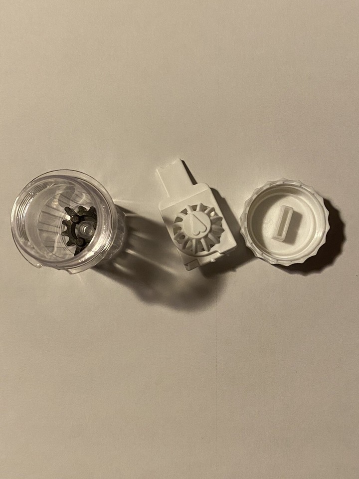 5 New Clear Contact Cases for Lens Care With Hydrogen Peroxide