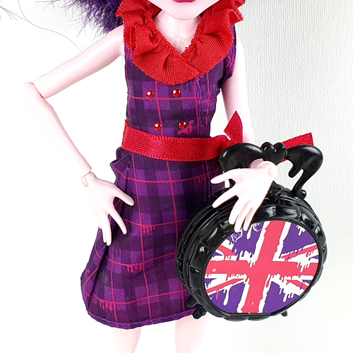 Monster High Elissabat Doll Ghoulebrities Londoom Mattel Retired Toys"R"Us MH83 - Picture 7 of 12
