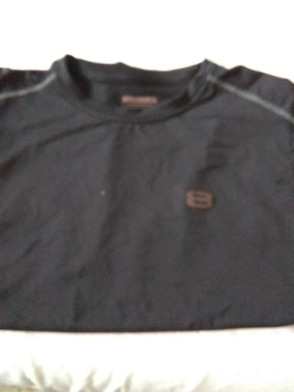 Layer 8 Performance Large 42/44 Black Qwick Dry 90% Polyester 10% Spandex