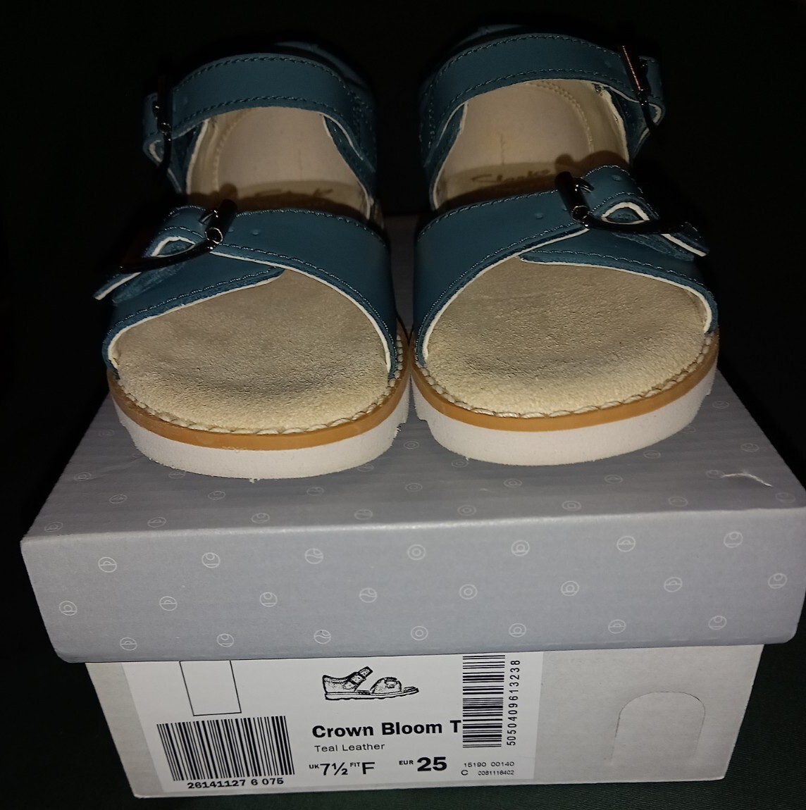 New Clarks Crown Bloom Junior Teal Leather Girls Adjustable