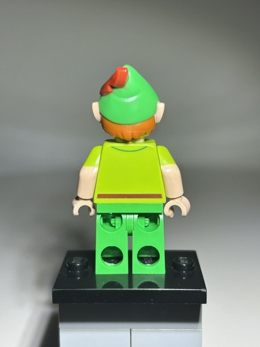 LEGO Peter Pan Minifigure 43232 43212 Disney Peter Pan Flight Over London NEW - Picture 2 of 2