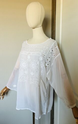 Johnny Was Sz S Embroidered Eyelet Cupra Rayon Bohemian Coastal Tunic Top White - Picture 8 of 20